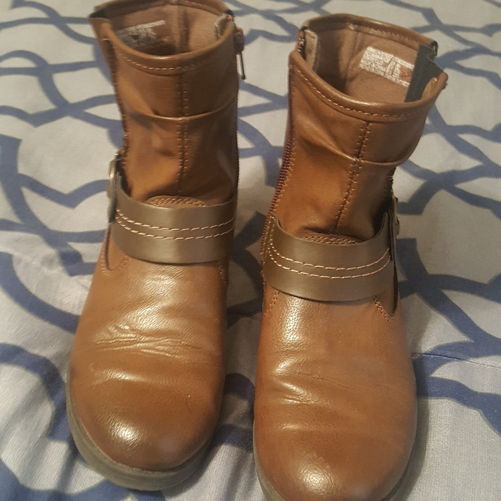 Womens boots